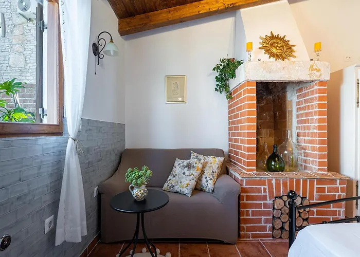 Charming With Private Garden & Bbq *