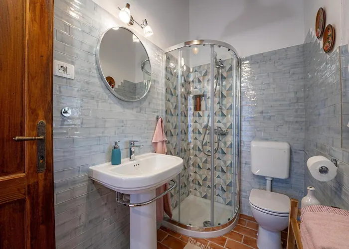 Charming With Private Garden & Bbq Holiday home *